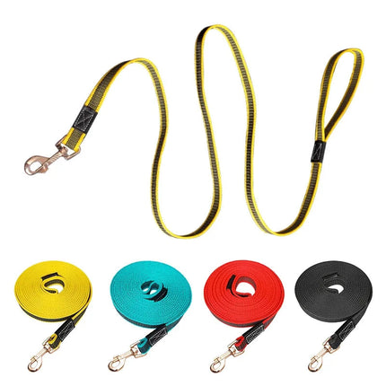Duurzame Huisdier Riem | Antislip | Verstelbare Lengtes 150cm - 500cm | Hoogwaardige Rubberen Draden | Veilig en Milieuvriendelijk | Comfortabele Grip | Voor Honden, Katten en Konijnen | Beschikbaar in Levendige Kleuren