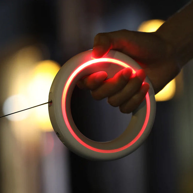 UFO Hondenriem | Intrekbaar | Ringlicht via App | Stappenteller functie | Ergonomisch Handvat | Duurzaam Ontwerp | Veiligheid en Controle bij Wandelen | Geschikt voor Huisdieren