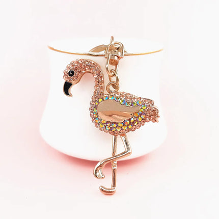 Sleutelhanger Flamingo met Strass | Schattige Auto Sleutelhouder | Dierfiguur Tas Hanger | Telefoon & Handtas Accessoire | Geschenk voor Vrouwen & Meisjes | Metaal & Rhinestone | 12.5x5cm