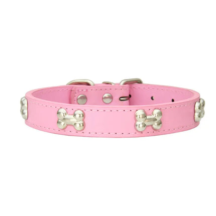 Luxe Kunstleren Halsaccessoire voor Huisdieren met Metalen Botdetails | Verstelbaar en Comfortabel | Geschikt voor Honden en Katten