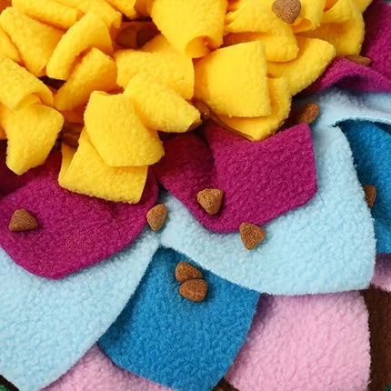 Voermat Hond | Interactief Snuffelplezier | Bloemvormig | Fleece Materiaal | Antislip Bodem | Draagbaar met Schouderriem | Verstopplekjes voor Voer | Meerkleurige Laagjes voor Uitdaging | Geschikt voor Thuis en Onderweg