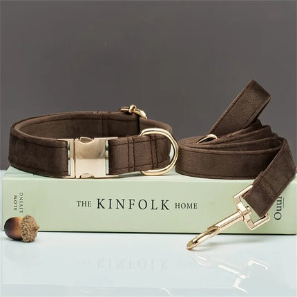 Fluwelen Hondenhalsband Ritssluitset | Gepersonaliseerd | Meerdere Kleuren | Bruin Grijs Wit | Metalen Gesp | Hondenriem | Bruiloft Geschikt