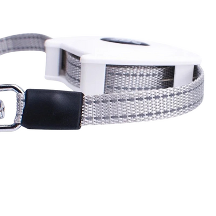 Intrekbare Huisdier Liberty Lijn | Verstelbare Nylon Band | Ergonomische Grip voor Comfort | Geschikt voor Katten en Honden tot 30 kg | 140CM Veilig Verkennen | Duurzaam en Veilig Mechanisme