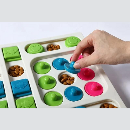 Slimme Voederbak Hond | Interactieve Voerautomaat | Duurzaam PP Materiaal | Anti-slip Design | Stimuleert Mentale Ontwikkeling | Voorkomt Overeten en Bevordert Gezonde Eetgewoonten