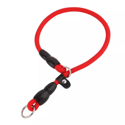 Nylon Verstelbare Halsband Voor Honden | Training en Wandelen | Hoogwaardige Veiligheidssluiting | Comfortabele Pasvorm | Geschikt Voor Alle Maten & Rassen | Rood, Blauw, Zwart of Oranje